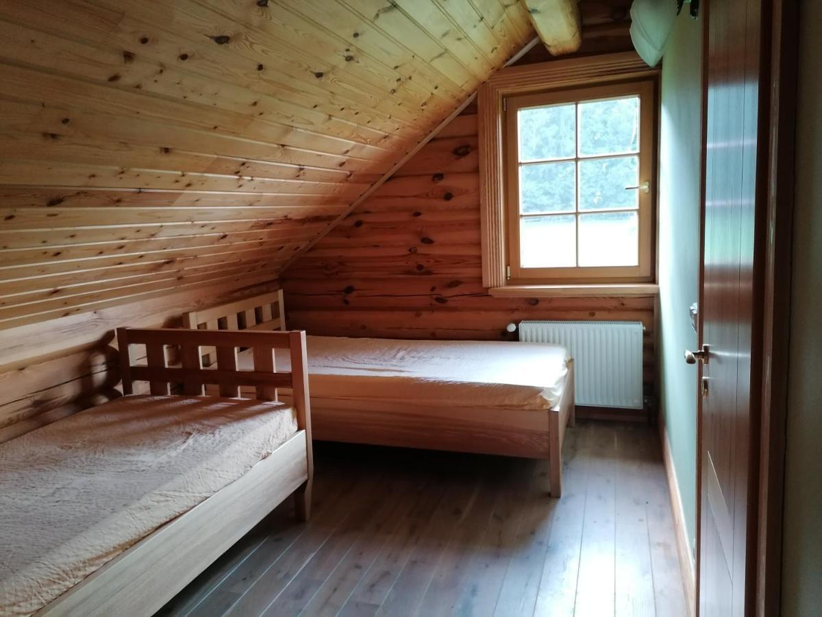 Guest House Unguri Stalbe Exterior foto